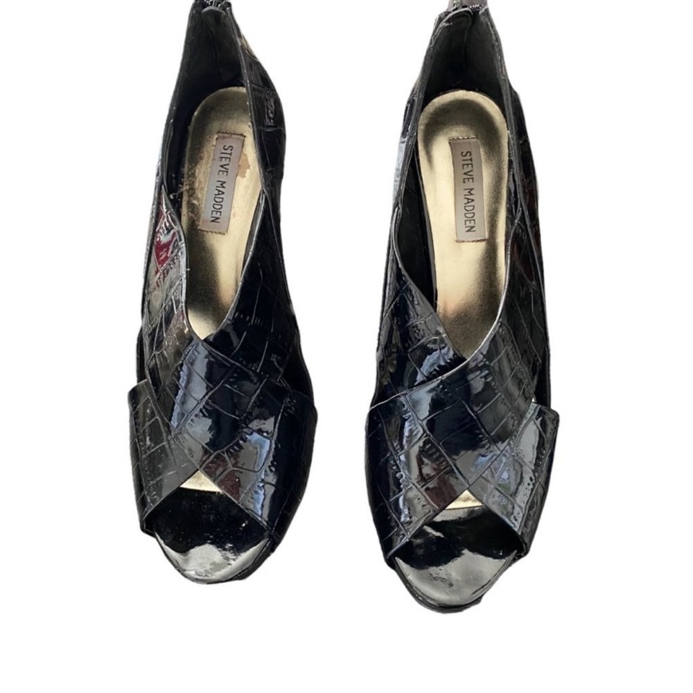 Steve Madden Black Patent Stiletto